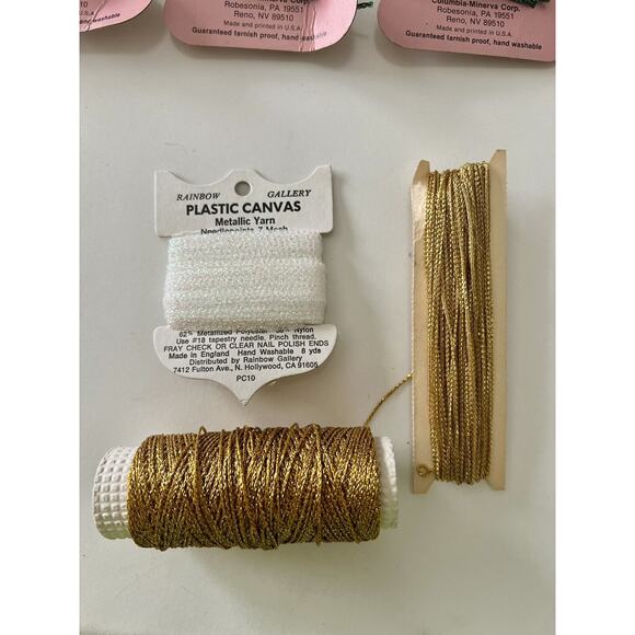Vintage Metallic Yarn - Lot of 17 - Checkpoint Needlepoint Columbia Minerva - Picture 8 of 8